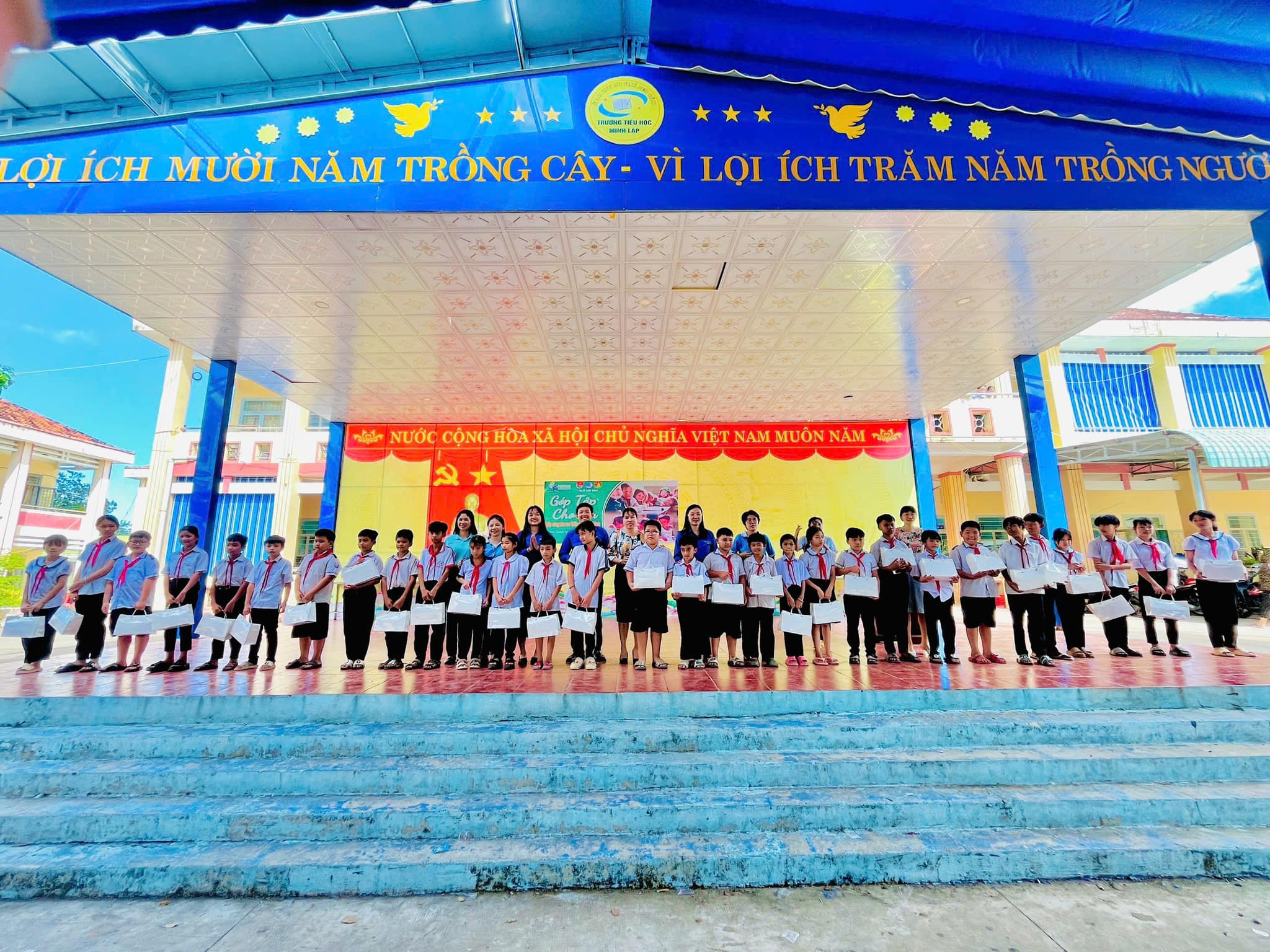 K-Maths hoạt động từ thiện học sinh